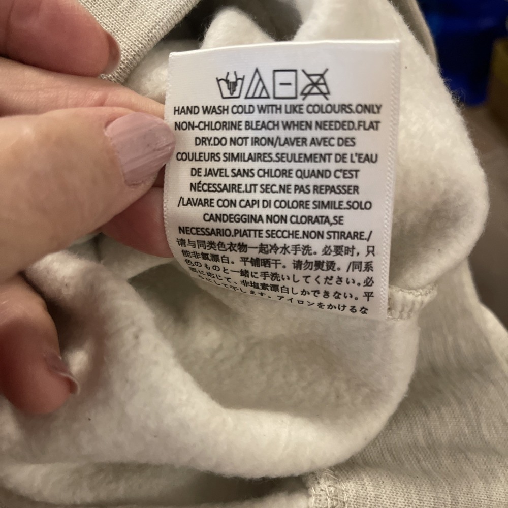 NWT Essentials Fear Of God Men's Sz Sm Light Oatmeal Hoodie, Pocket, Money - Picture 8 of 10